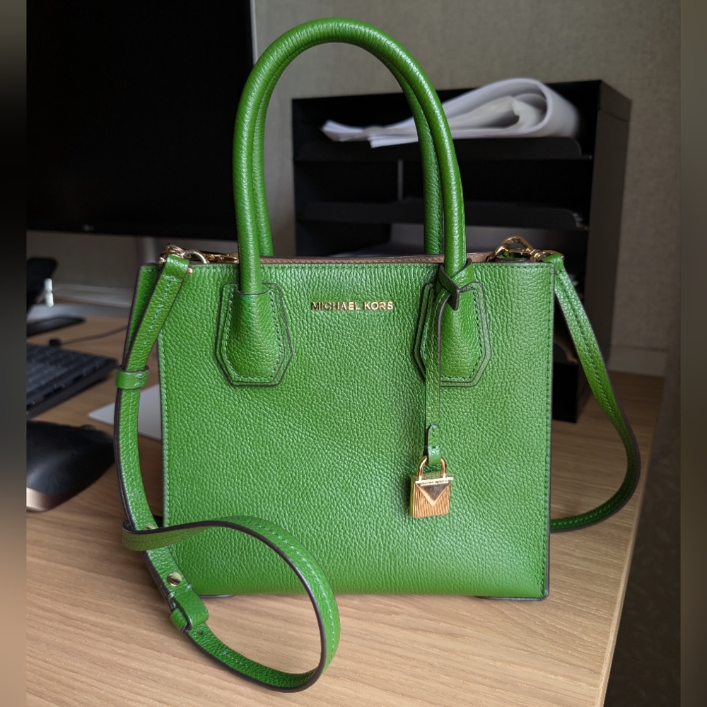 Michael Kors Green Mercer Bag
